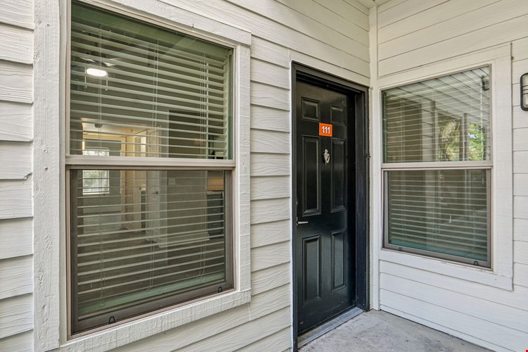 Larkin Apartment Homes Image 80