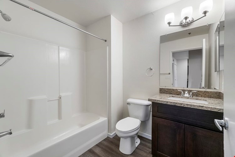 Salmon Creek Image 4