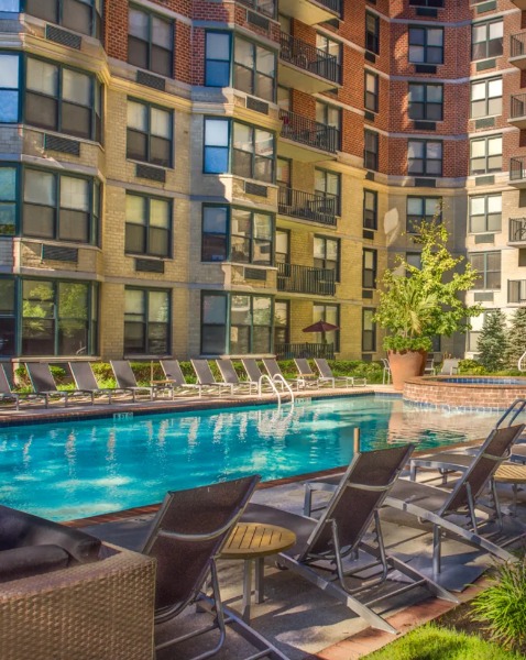 Riverbed at Port Imperial Image 1