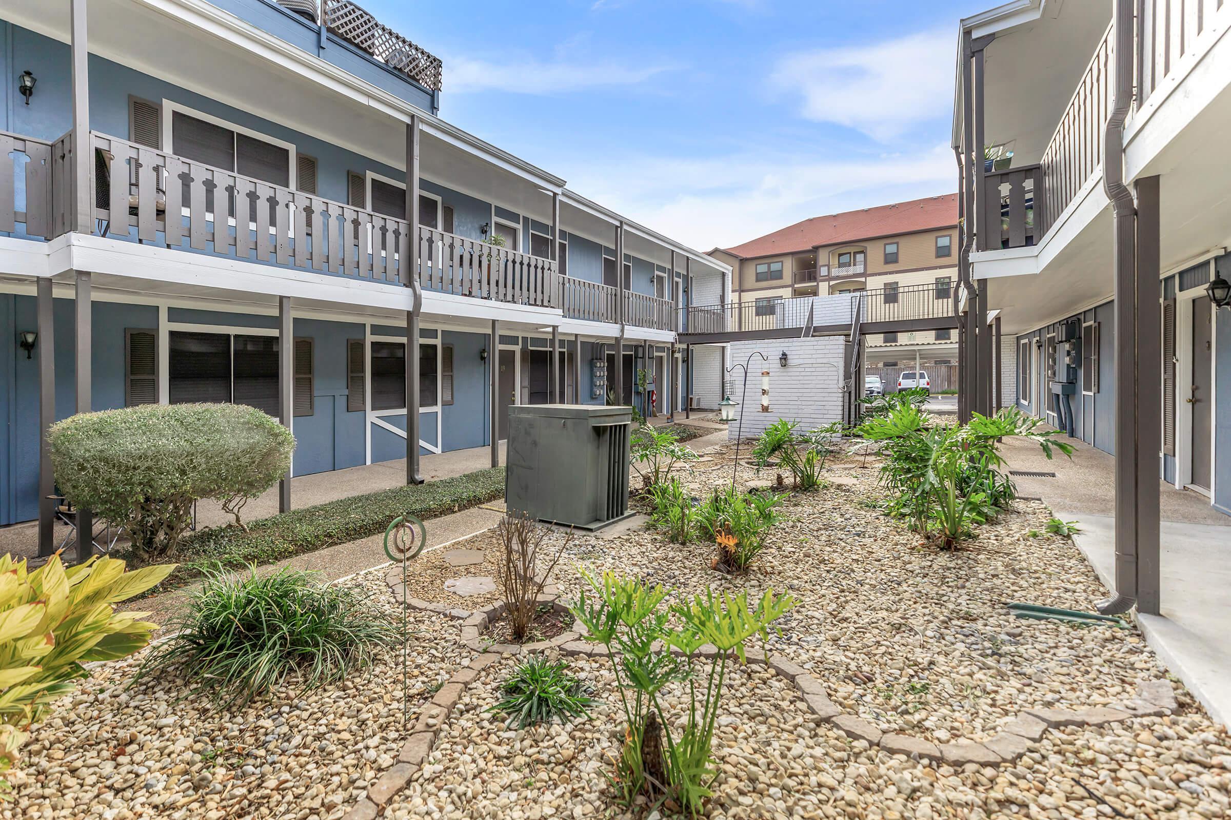 Baytree Ocean Drive Apartments Image 4