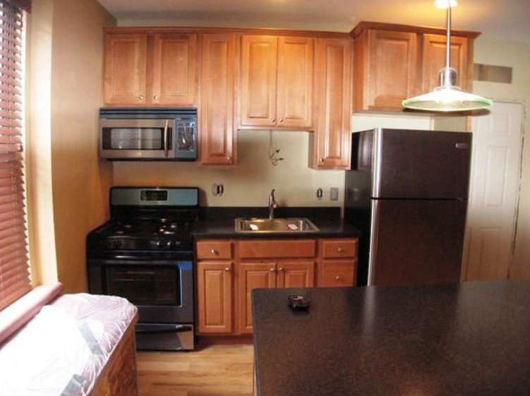 Live South Side Image 6