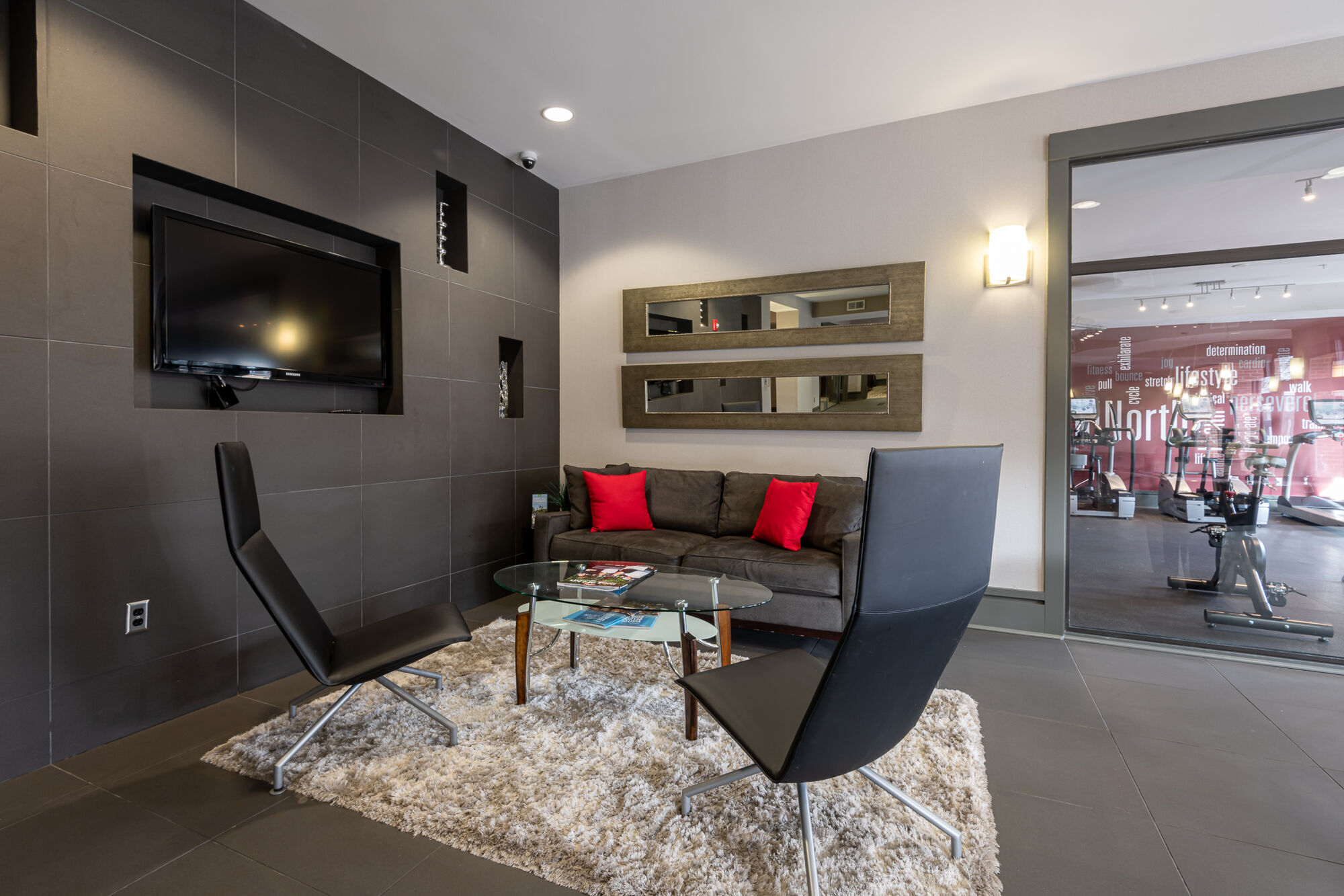 Chapel Hill North Image 12