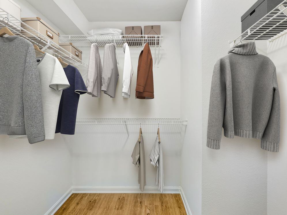 Walk-in closet