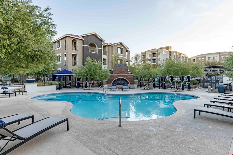 Mountain Gate Image 3