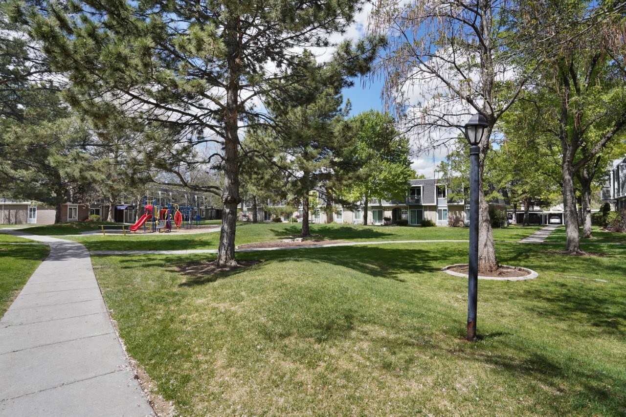 Villas at Vine Image 19