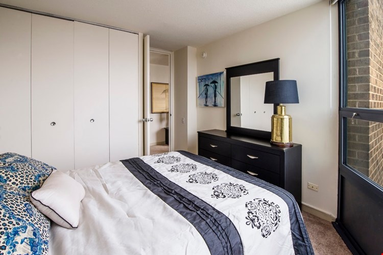 Grace Street Towers Image 9