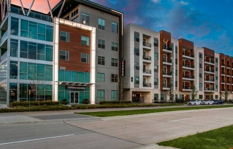 Lumen Las Colinas Image 2