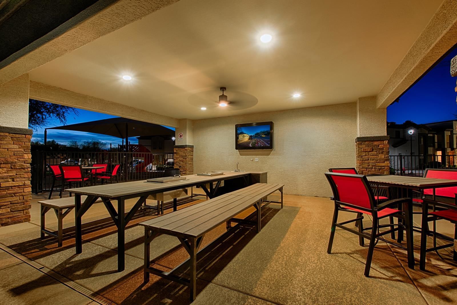 Town Center Apartments Image 11