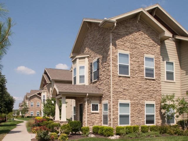 Villas at Carrington Square Image 26