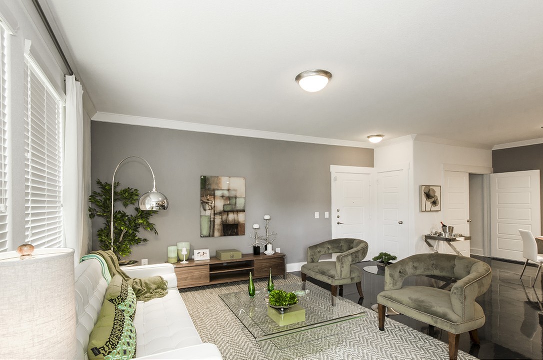 The Towers Woodland Image 30