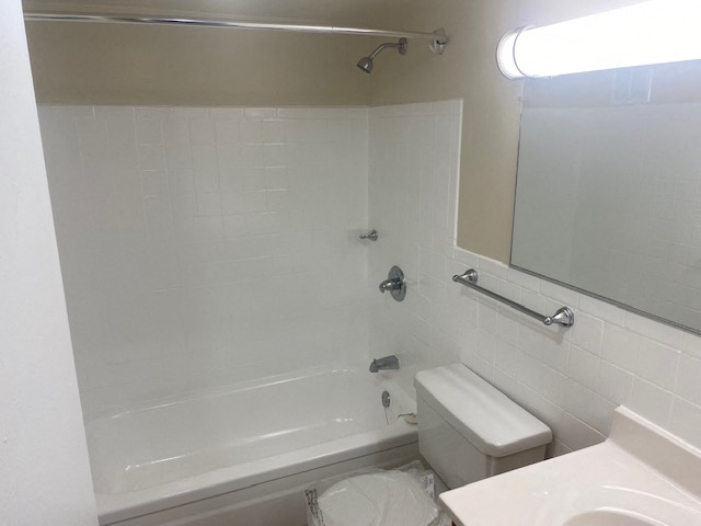 Silver Spring Towers Image 39