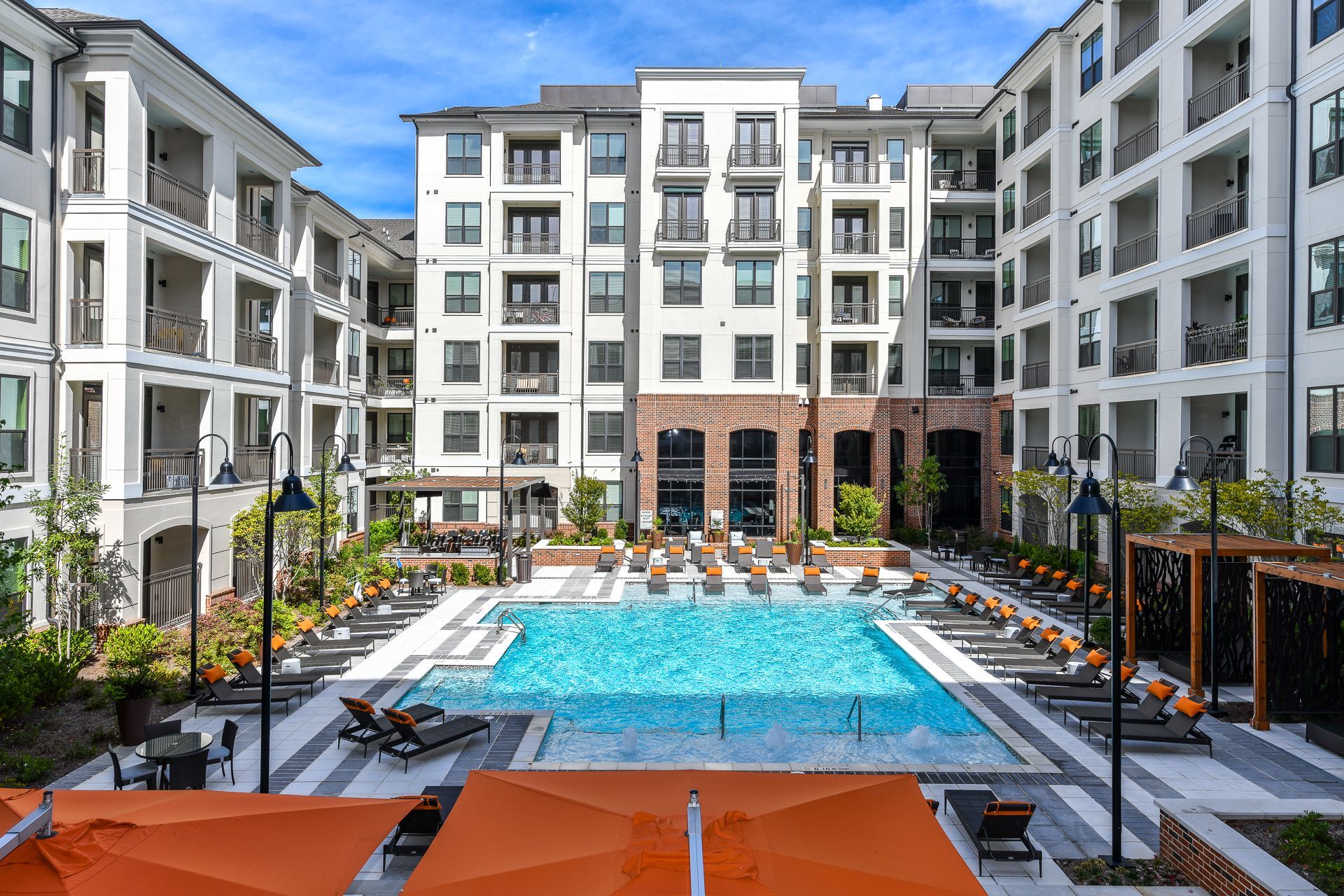 Gateway Chastain Image 2