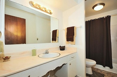 Oak Park Image 19