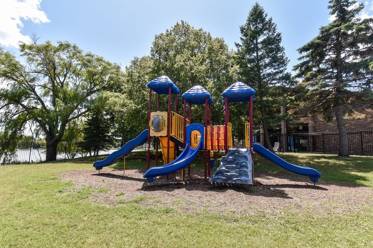 Harbor Pointe Image 4