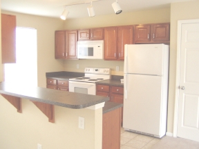 Falcon Falls Apts and Homes Image 6