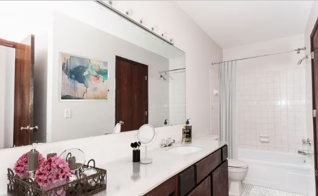 Oak Park Heights Apartments Image 7