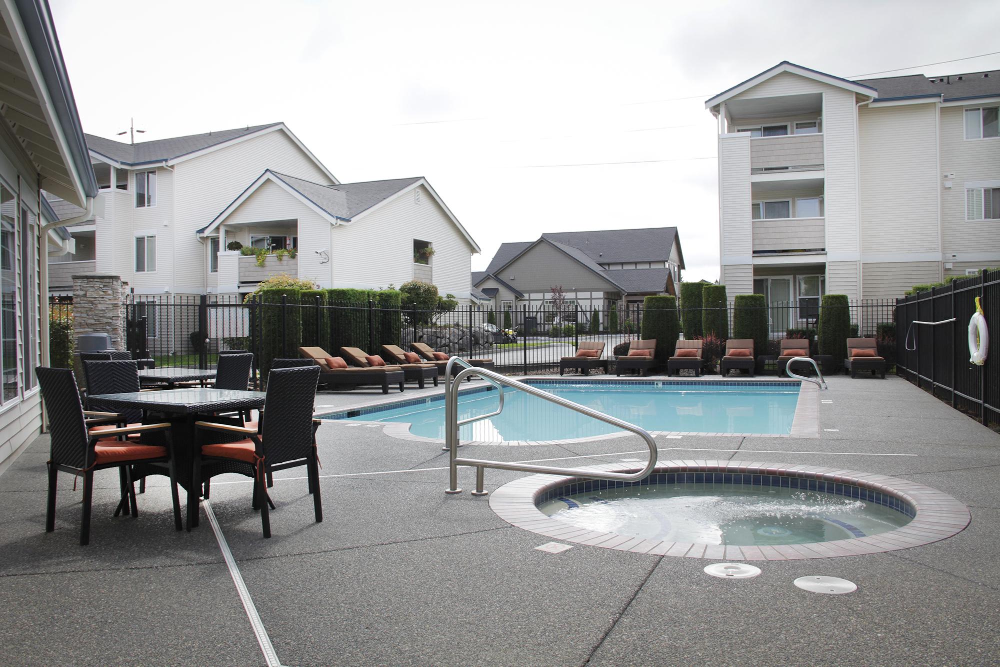 Westmall Terrace Apartments Image 7