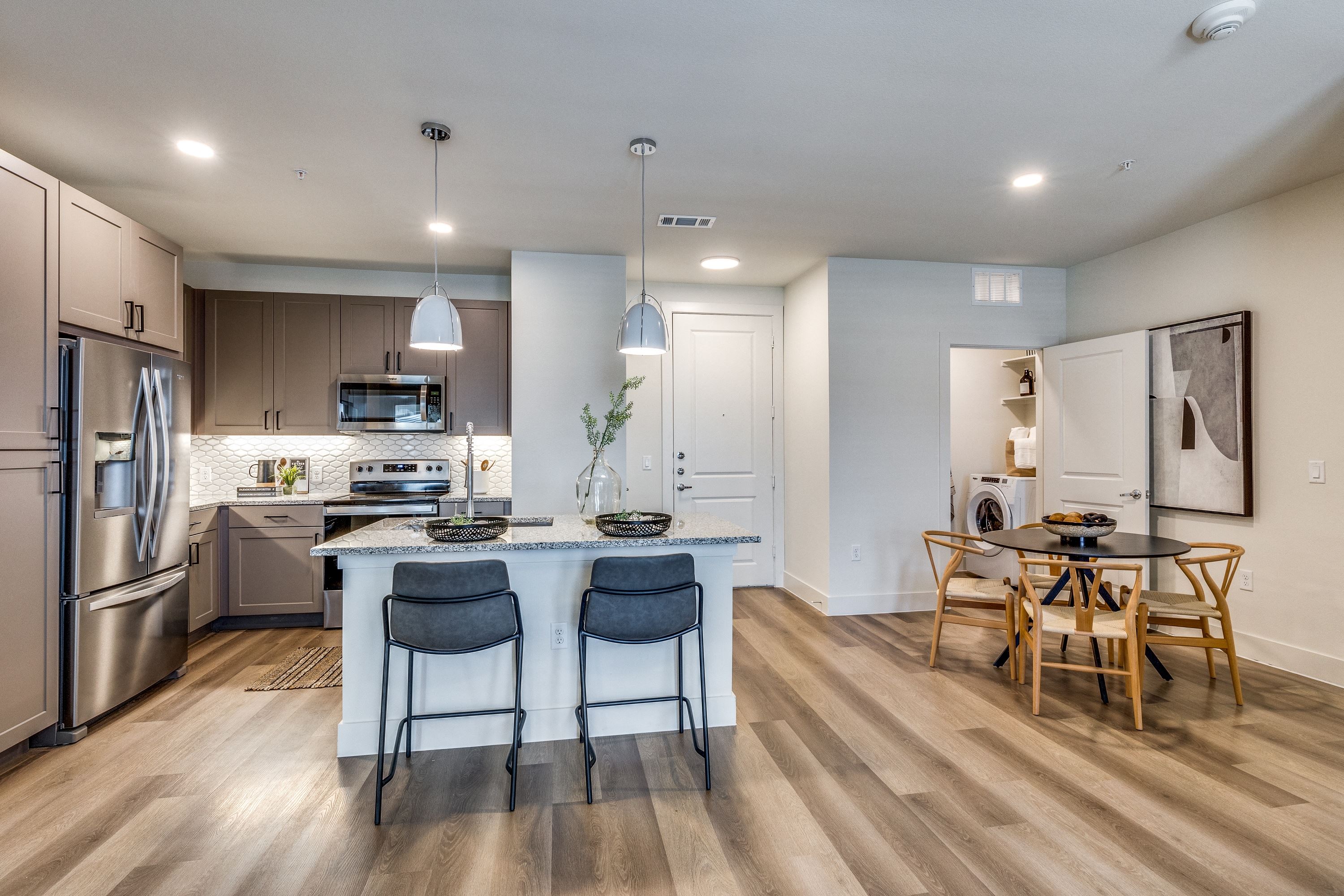 Aura Southgate Apartments Image 1