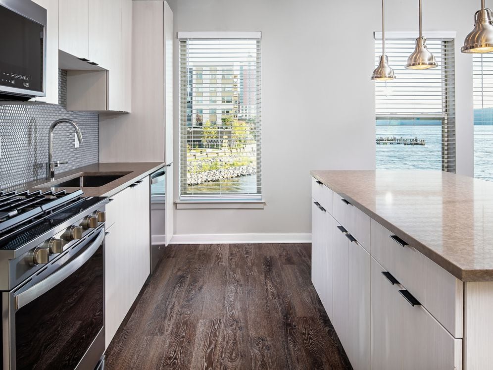 Building 2 Premier Scheme Kitchen