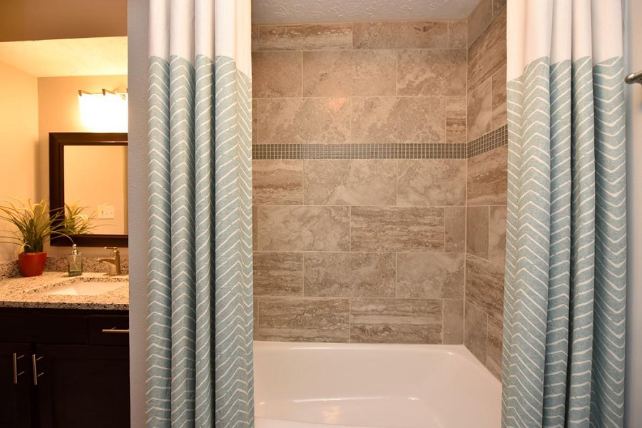 District at Hurstbourne Image 3