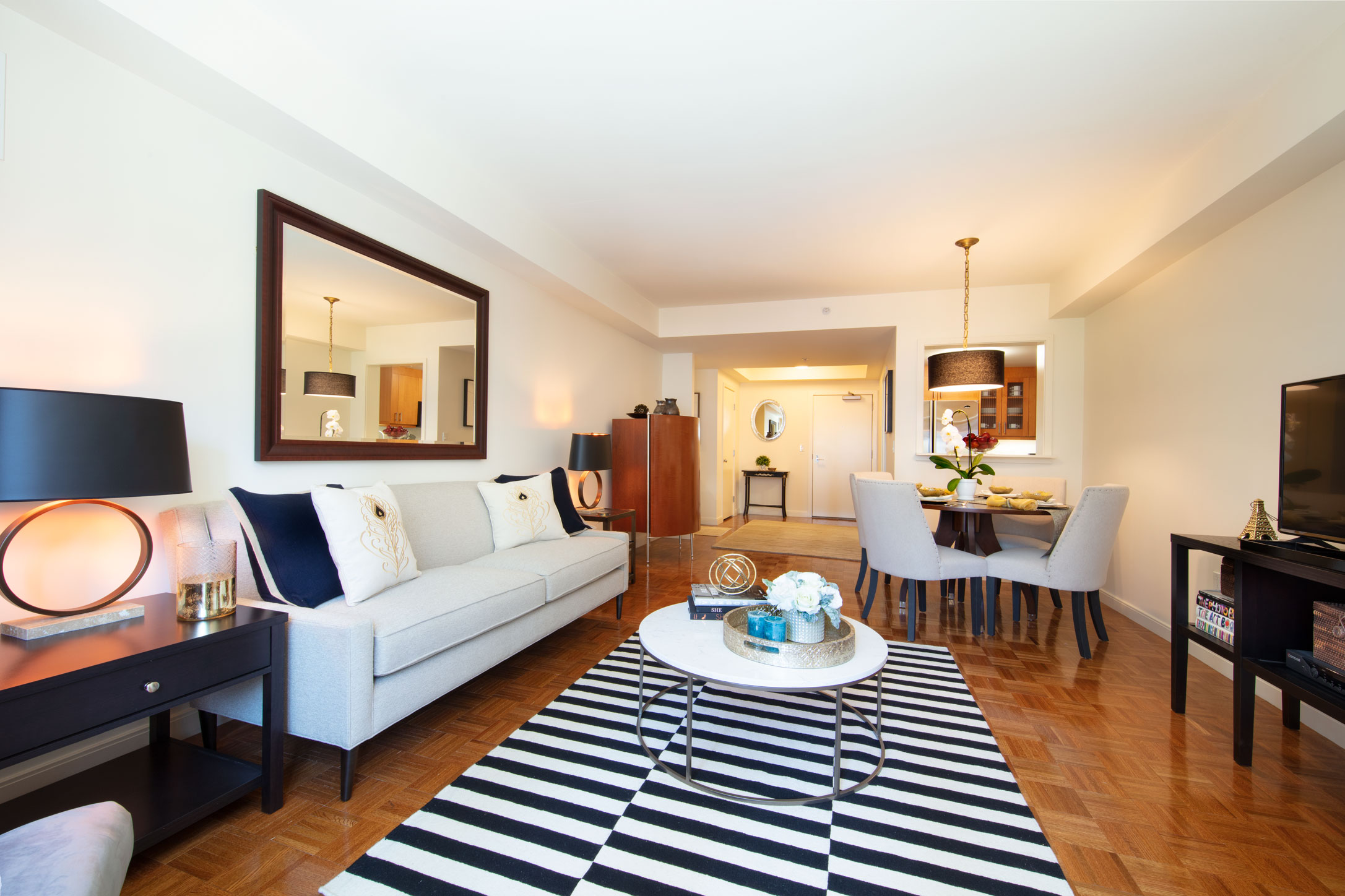 The Colonnade Residences Image 21