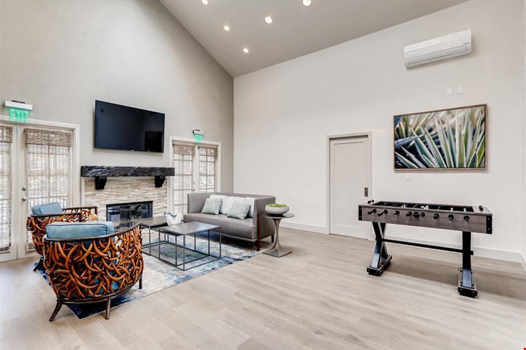 Hidden Hills Condominium Rentals Image 16