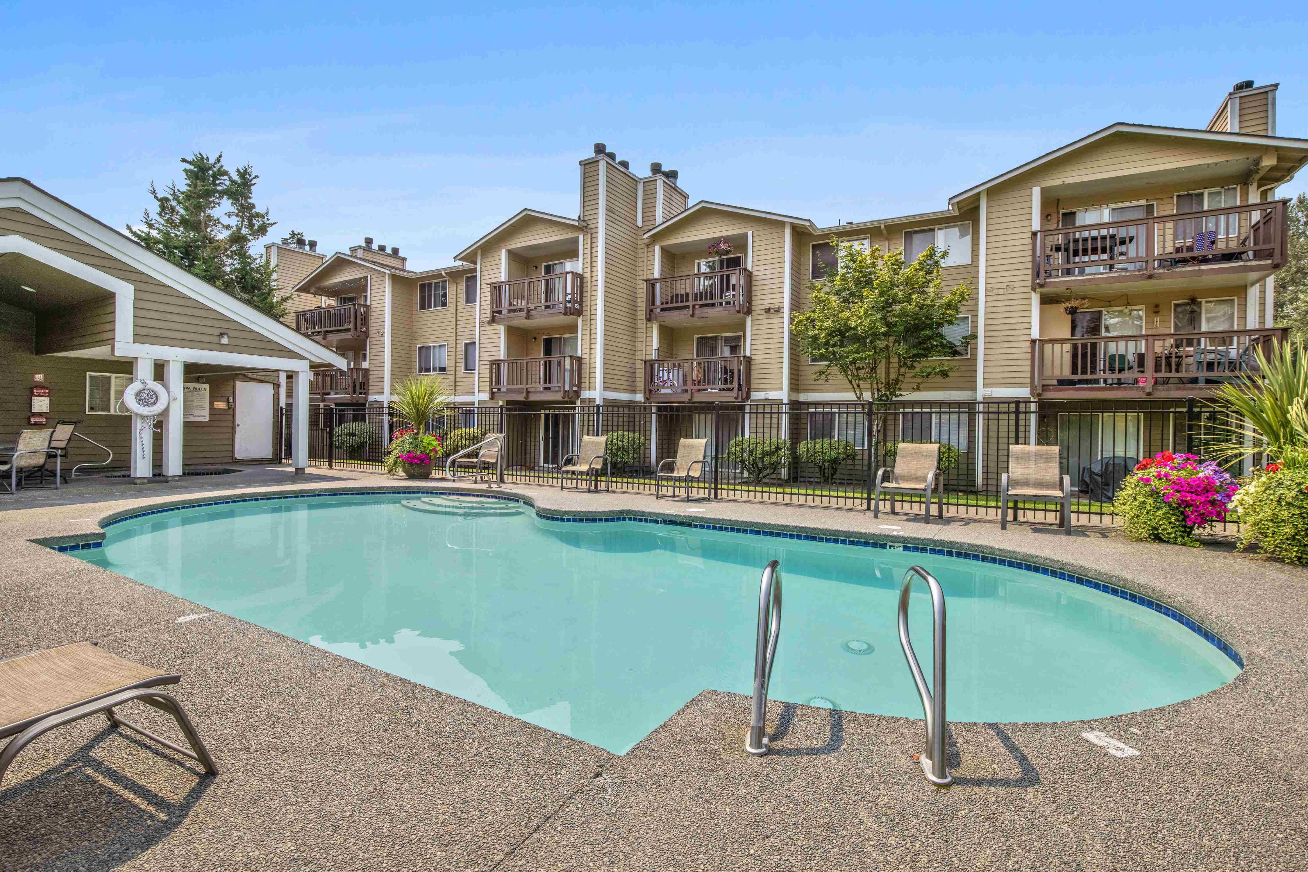 Mirabella Apartments Image 6