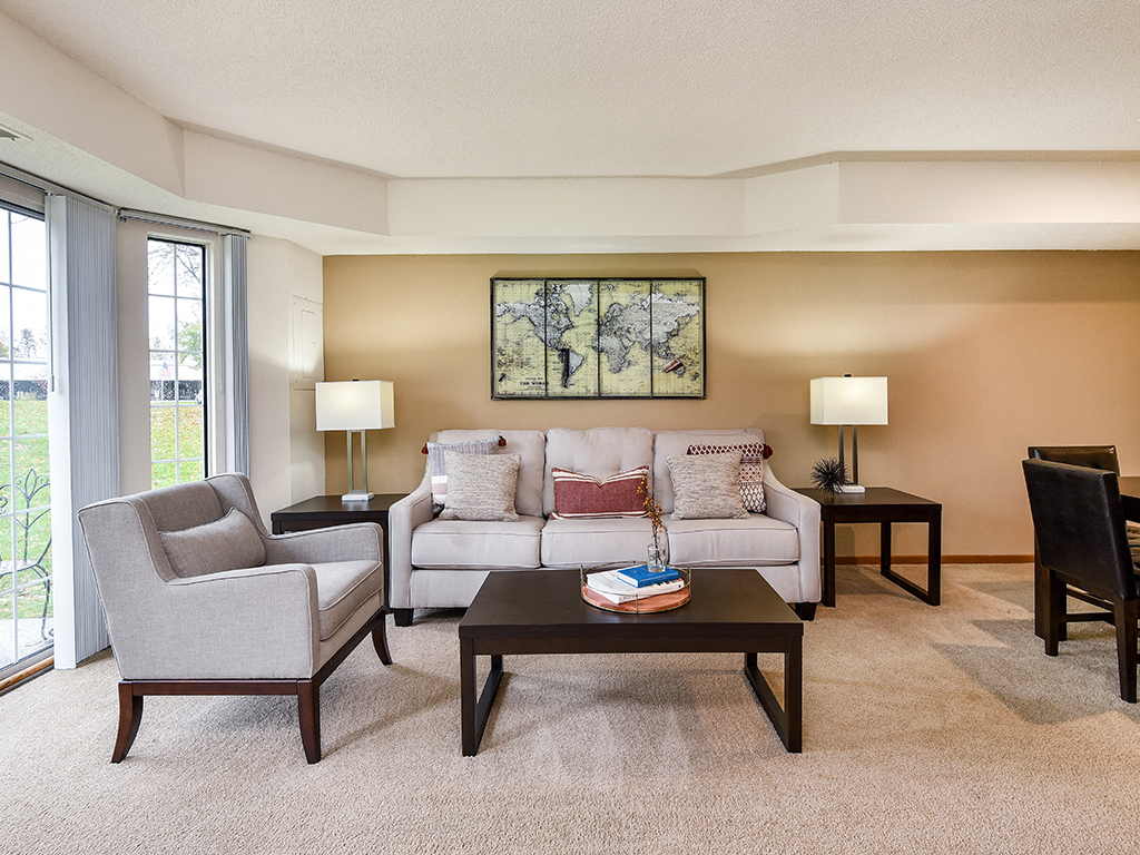 Birch Lake Townhomes Image 6