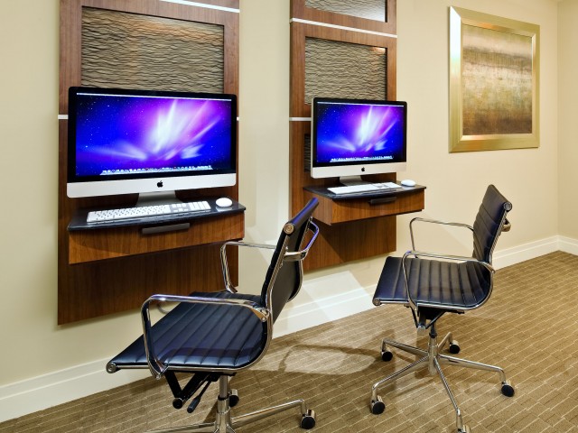 vPoint Apartments Image 3