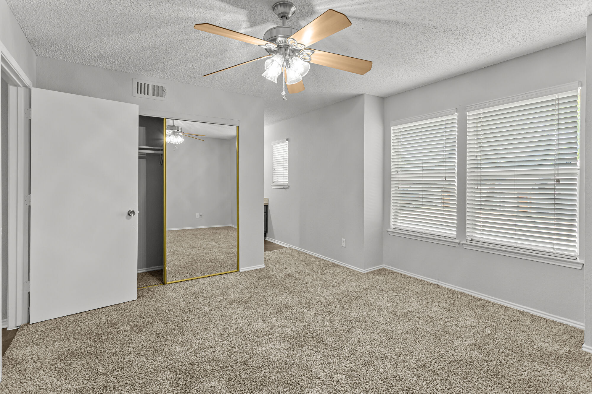 Park at Ashford Image 29