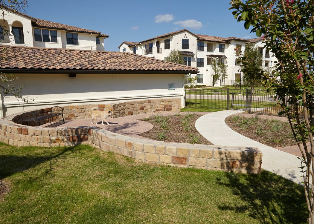 AMLI on Riverside Image 3