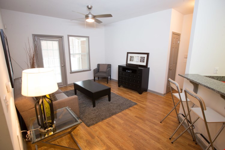 Highland View Image 19