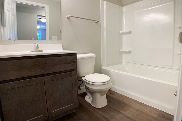 Woodhills Apartments Image 34