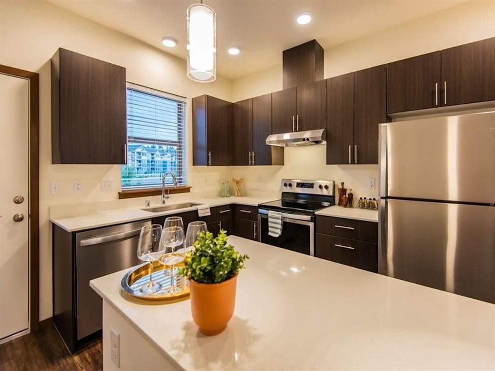 Sawyer Trail Apartments & Townhomes Image 19