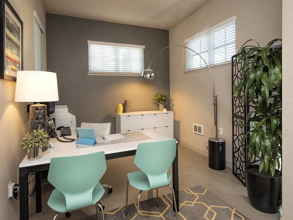 Mason at Hive Welcome Home to Mason at Hive in Oakland, Ca Now Leasing