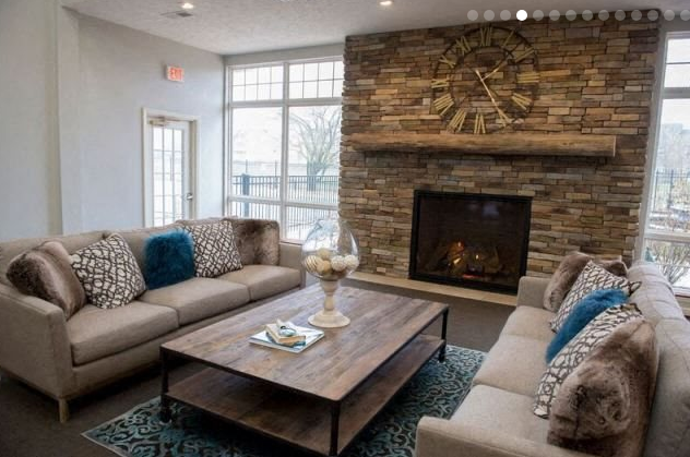 The Lakes Of Windsor Image 13