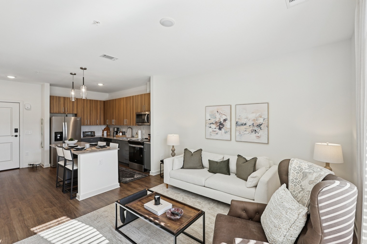 Encore MidCity Image 8