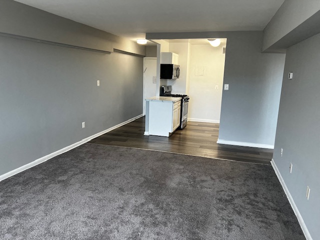 Silver Spring Towers Image 2