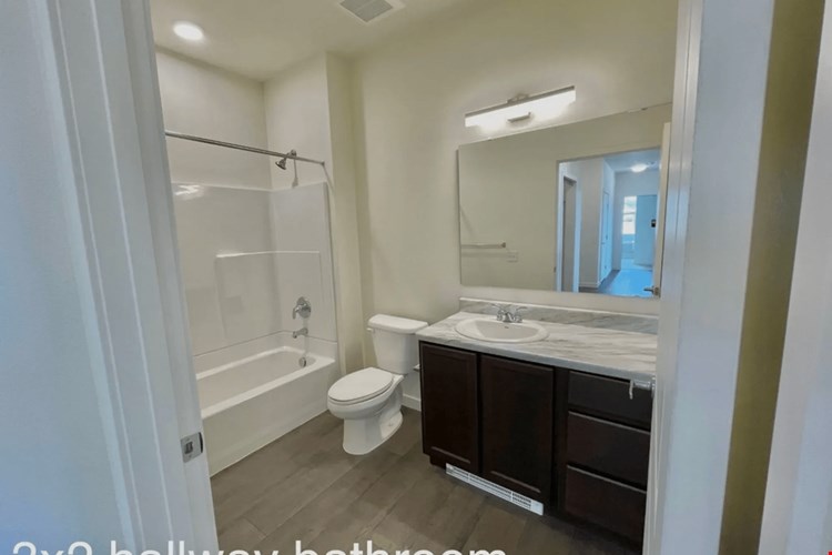 Range View Apartments  Image 14