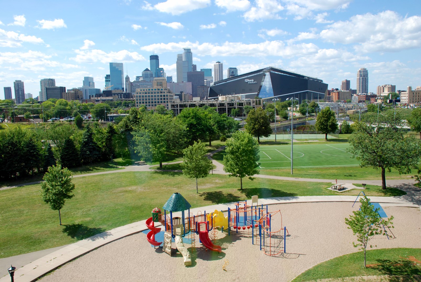 Five15 on the Park Image 2