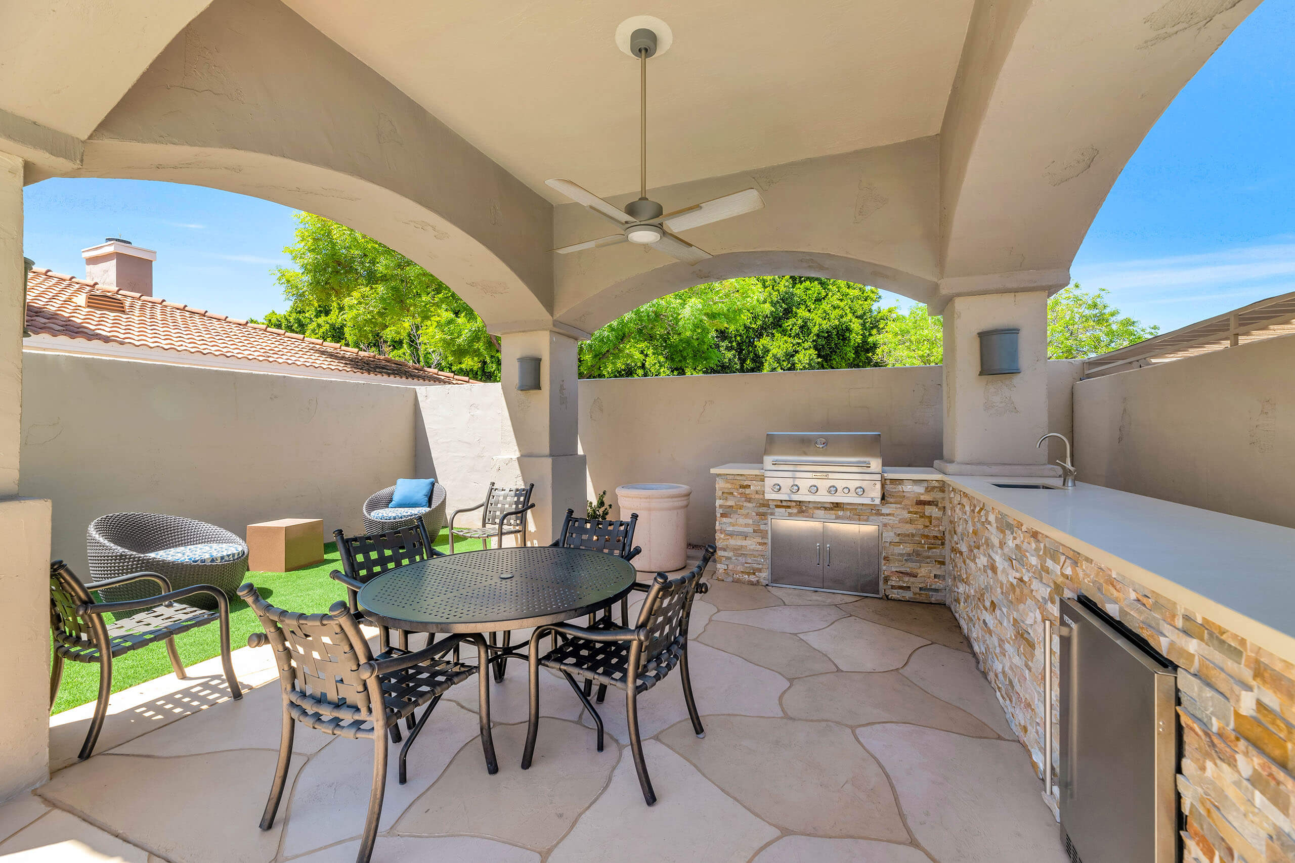 Townhomes at Biltmore Image 30