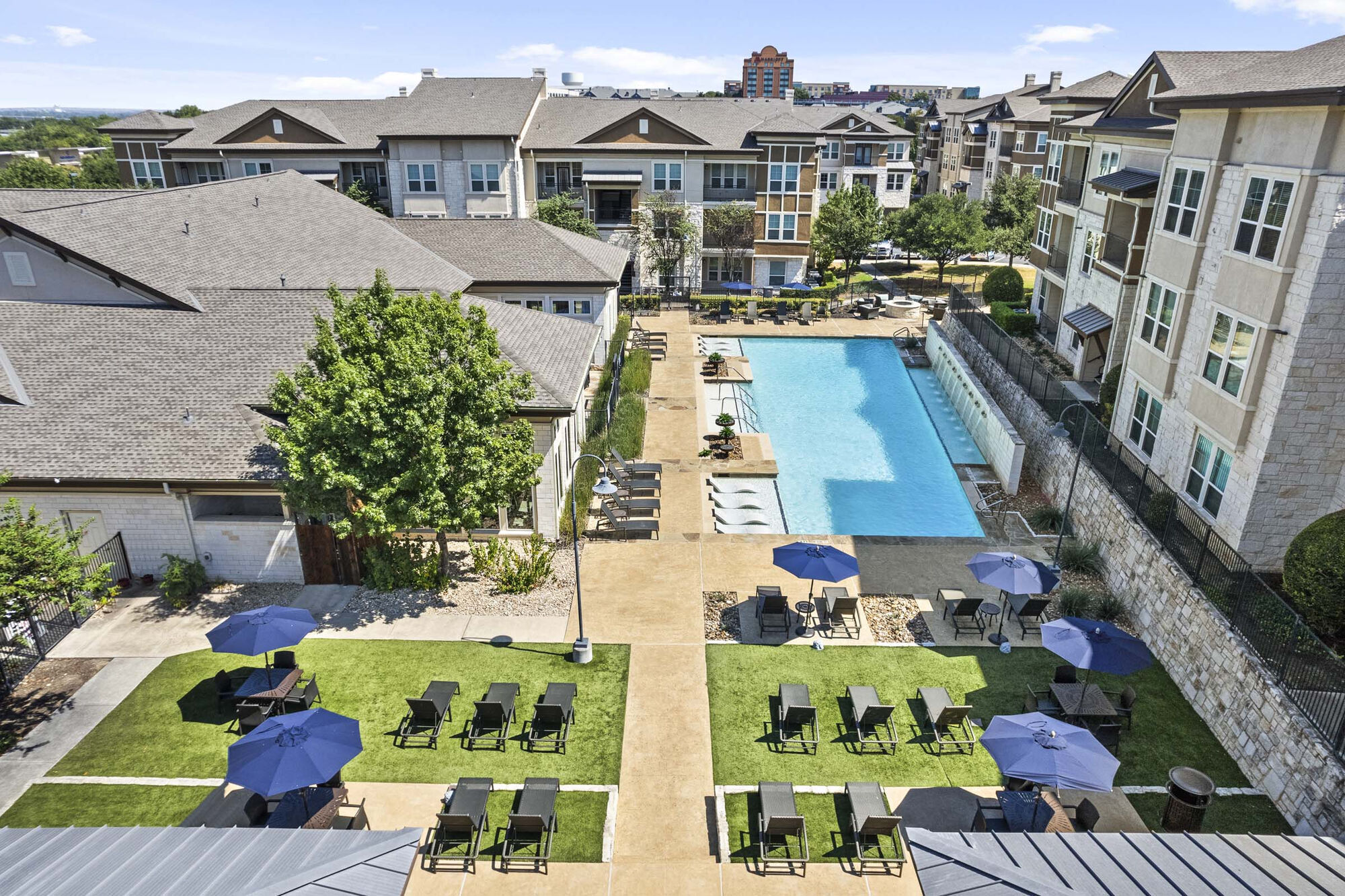 Camden La Frontera Image 22