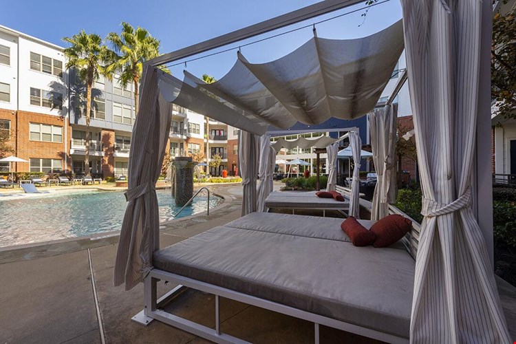 The Richmond at Uptown Image 55