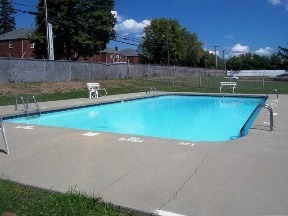 Summerhouse Square Apartments Image 1