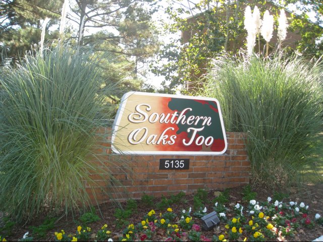 Welcome home to Southern Oaks.
