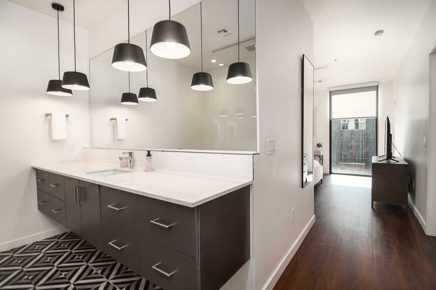 Rendezvous Urban Flats Image 6