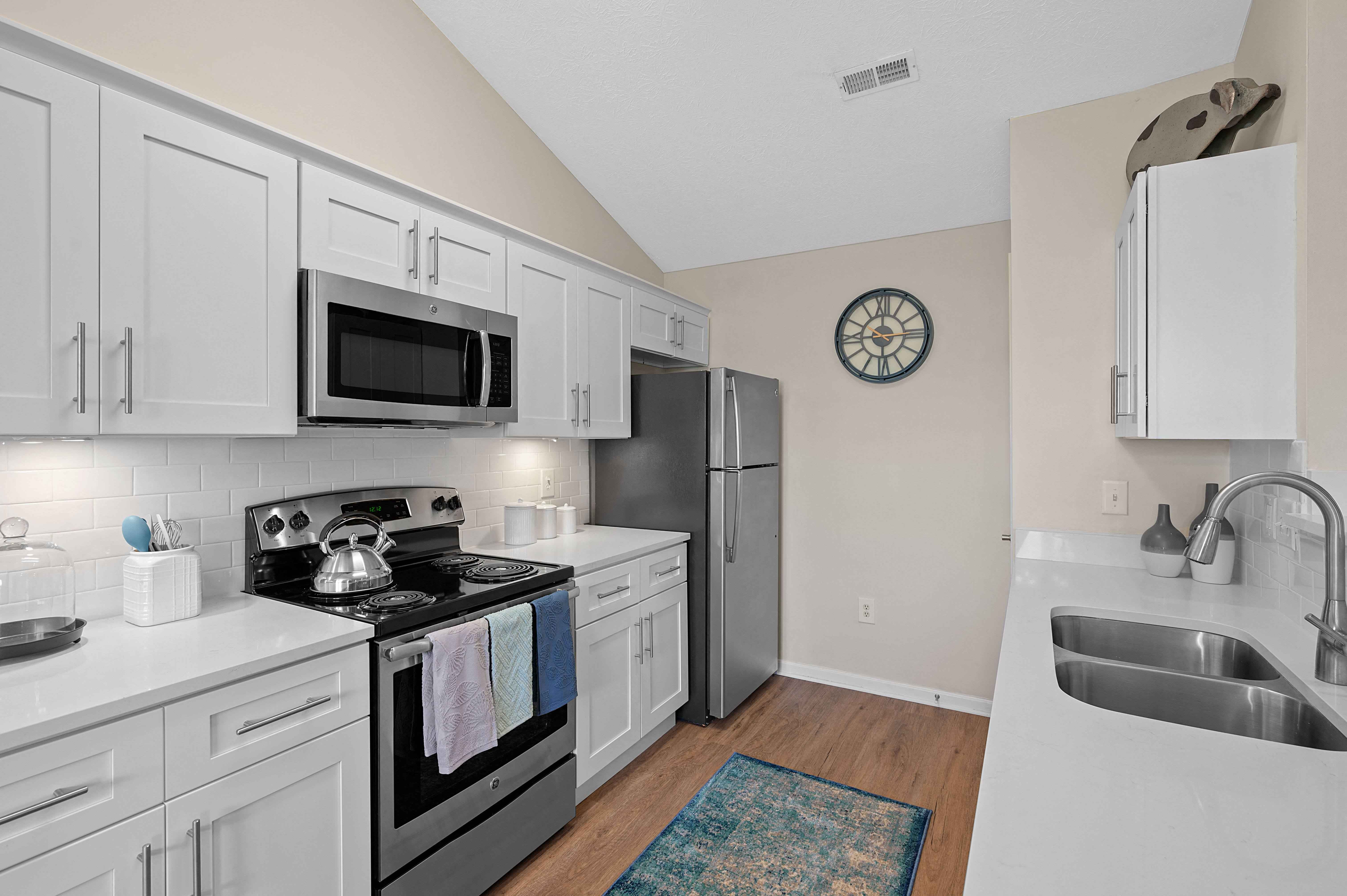 Four Bridges Image 2