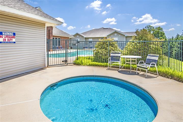 Windrush Apartments Image 3