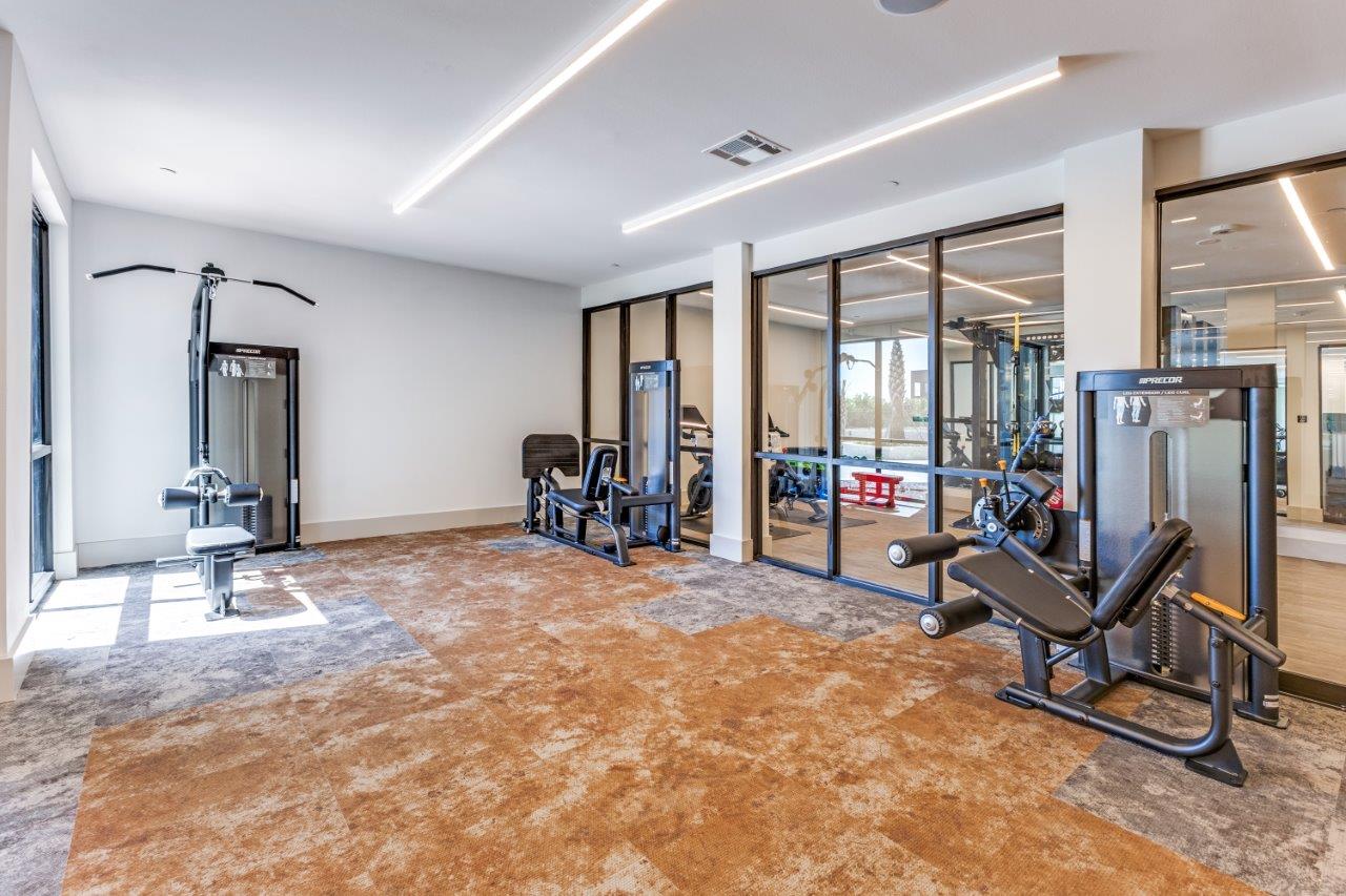 Aura High Pointe Image 20