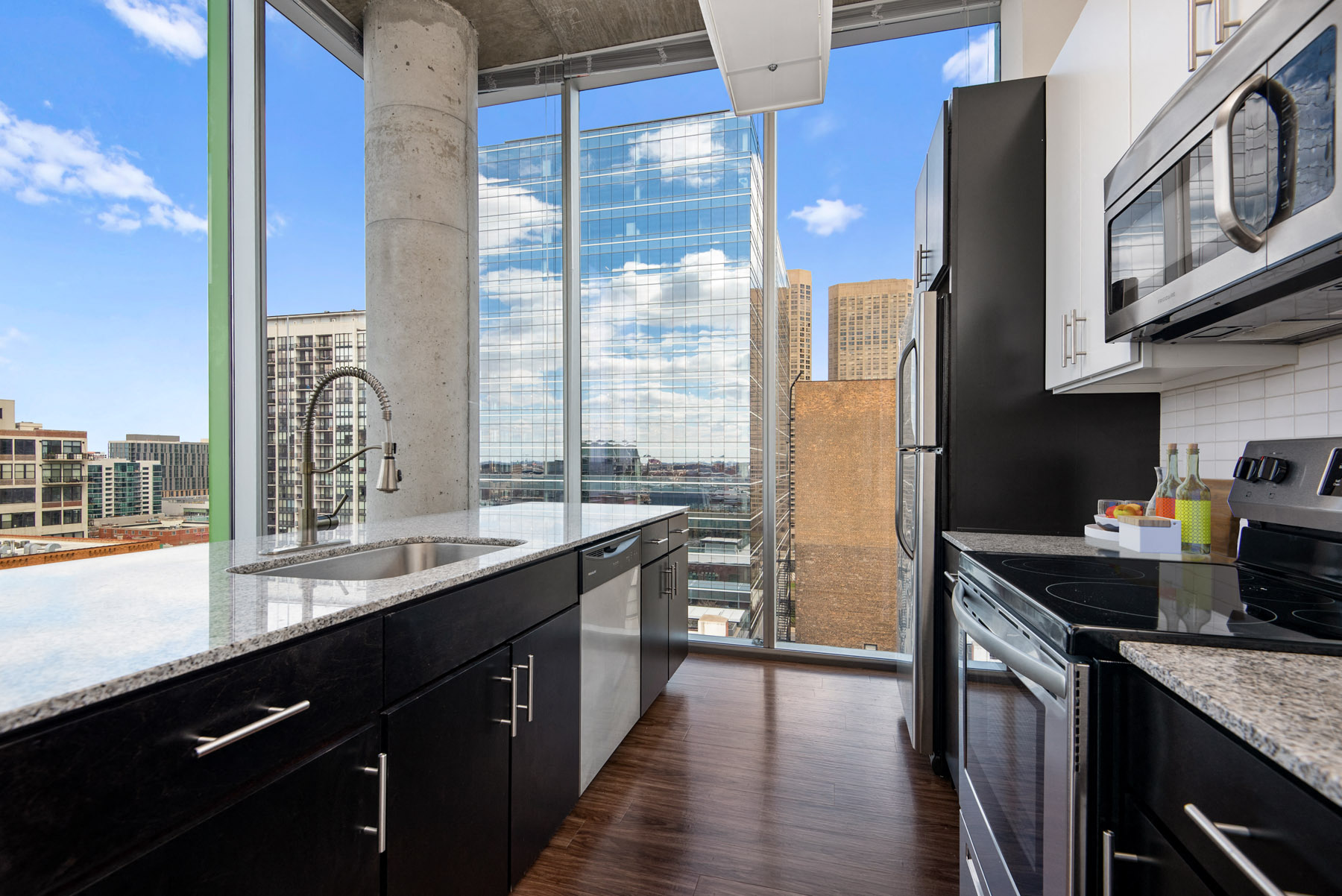 JeffJack Apartments Image 2